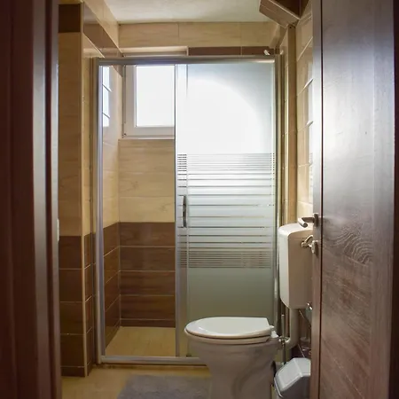 아파트 Dvor Lux *