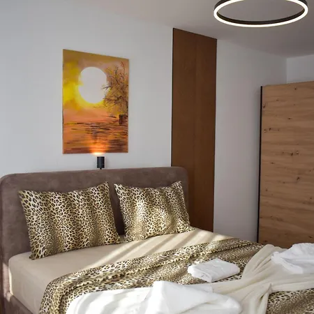 Dvor Lux * Novi Pazar