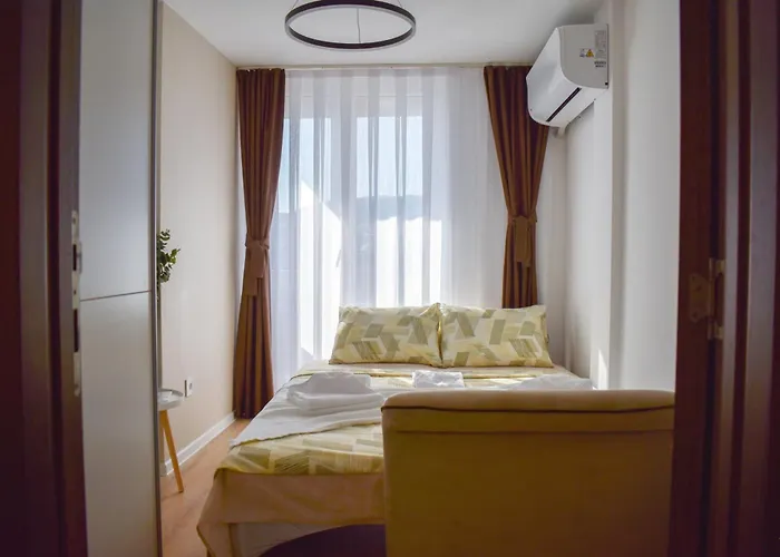 Dvor Lux * Novi Pazar